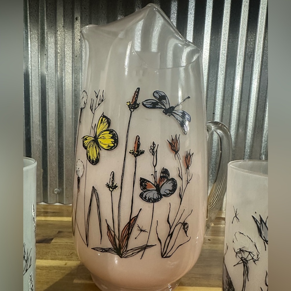 Perfect condition Vintage Gay Fad Meadow from the Gaite collection(Butterflies) - Picture 2 of 9